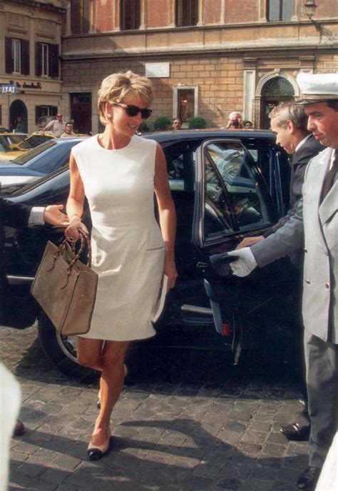 princess diana gucci purse